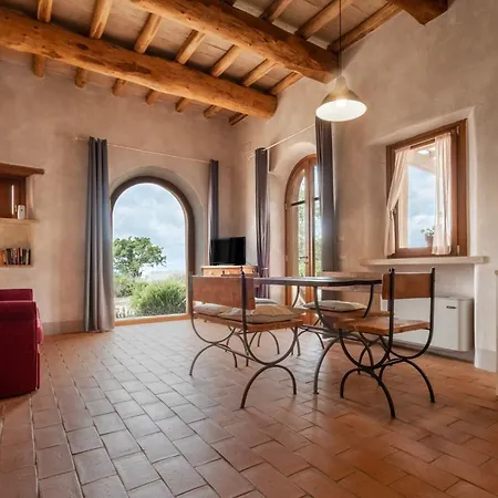 Nyaraló Casale Poggio Rocco *